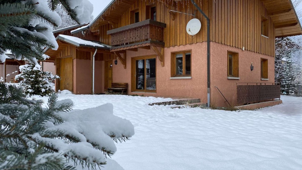 Photo of Others in Le Bettaix