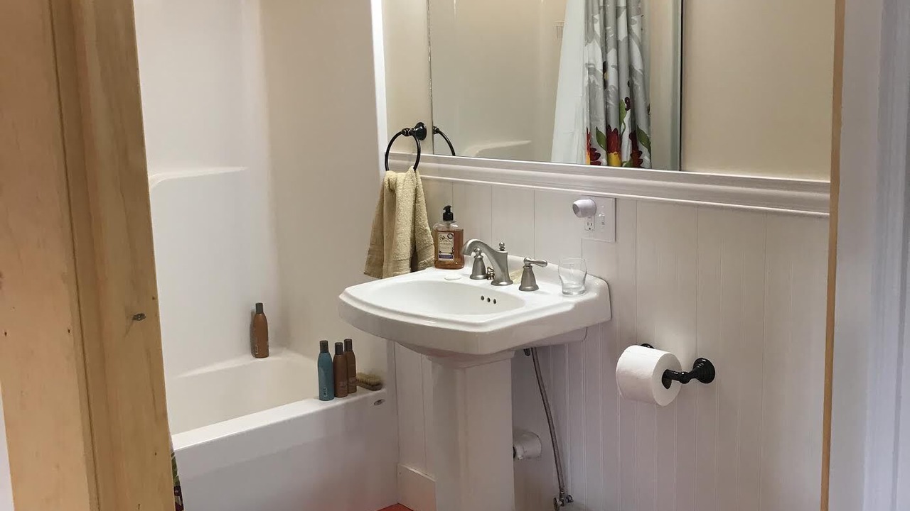 Photo of Bathroom in Hope