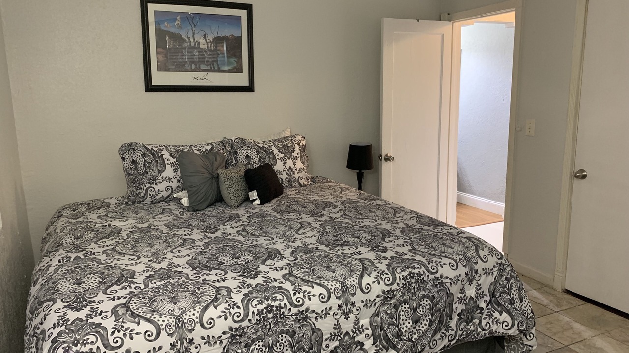 Photo of Bedroom in Liberty City