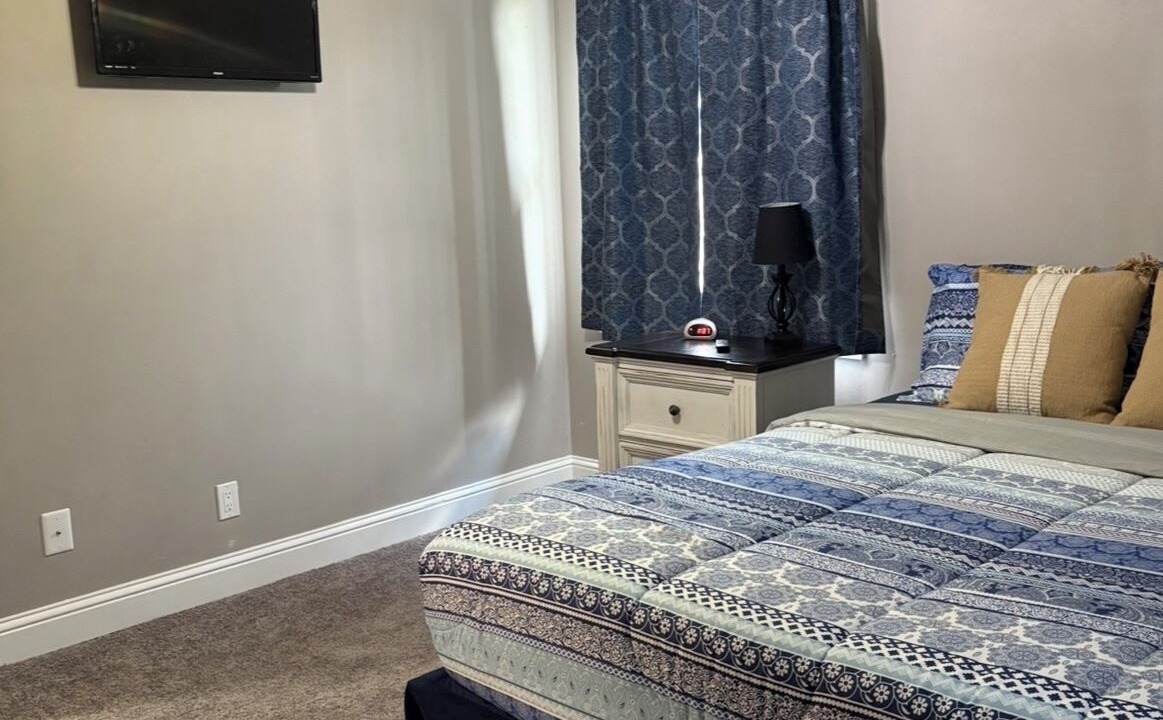 Photo of Bedroom in Rogers