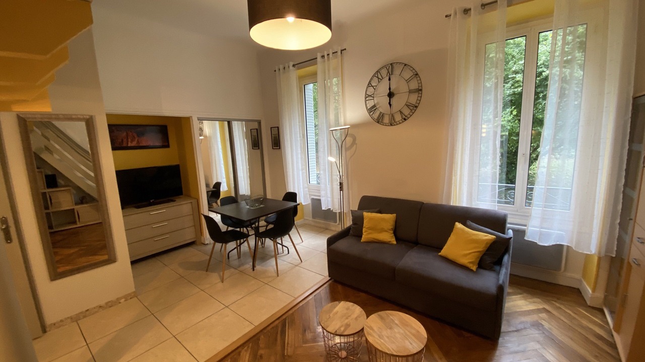 Photo of Livingroom in Aix-les-Bains City Center