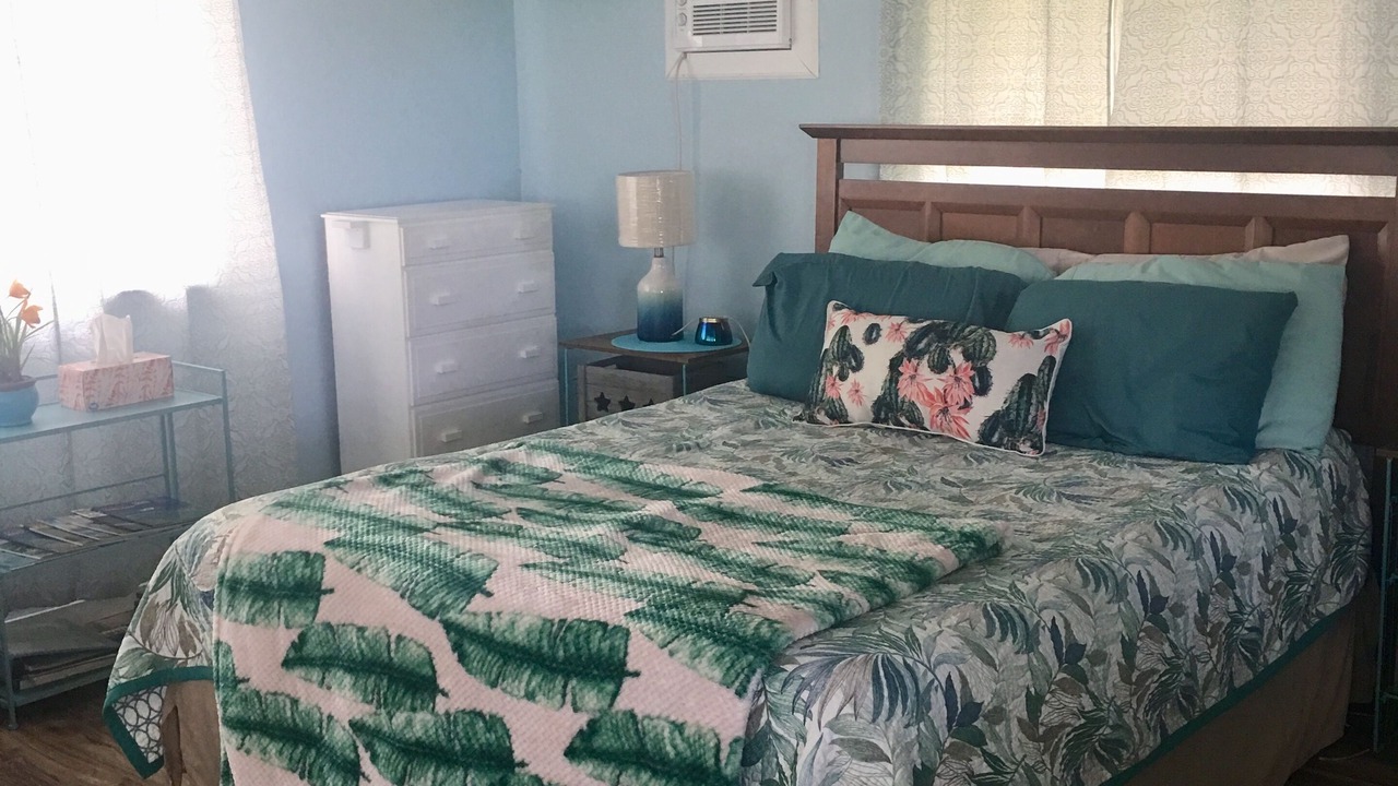 Photo of Bedroom in Nanawale Estates