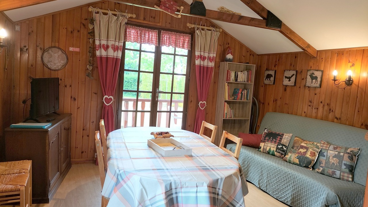 Photo of Livingroom in Broc