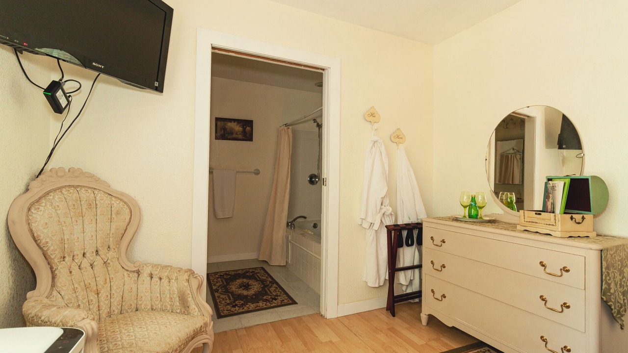 Photo of Others in Yelm