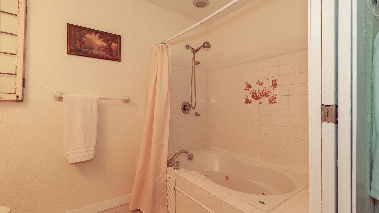 Photo of Bathroom in Yelm