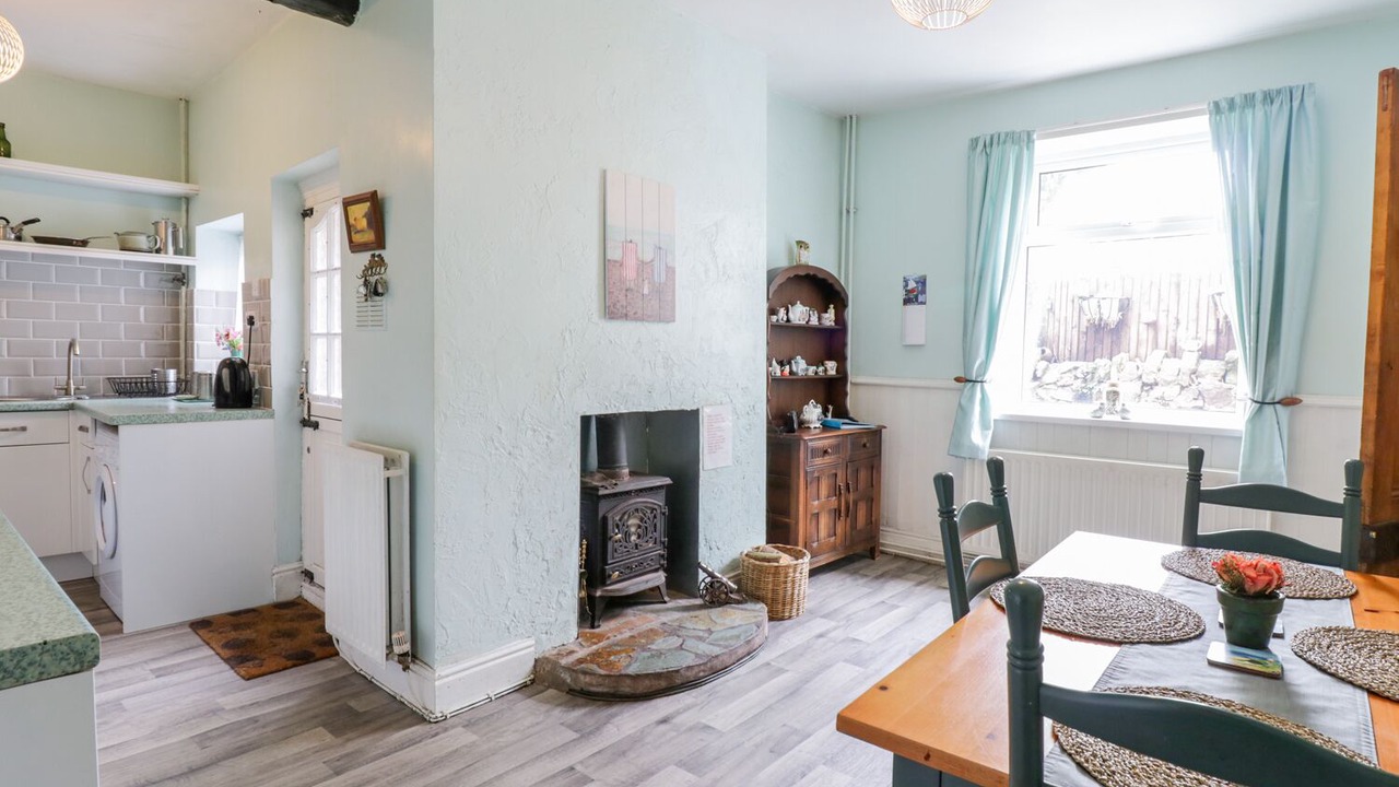 Photo of Others in Llysfaen