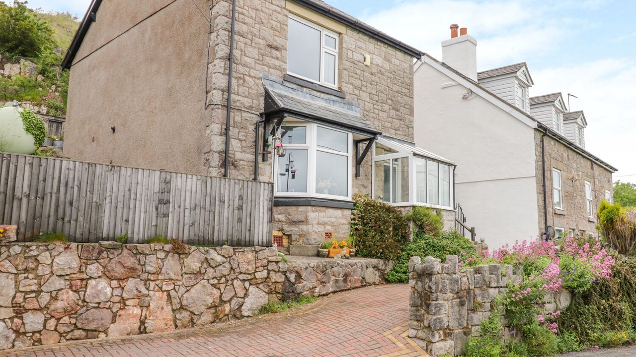 Photo of Outdoor in Llysfaen