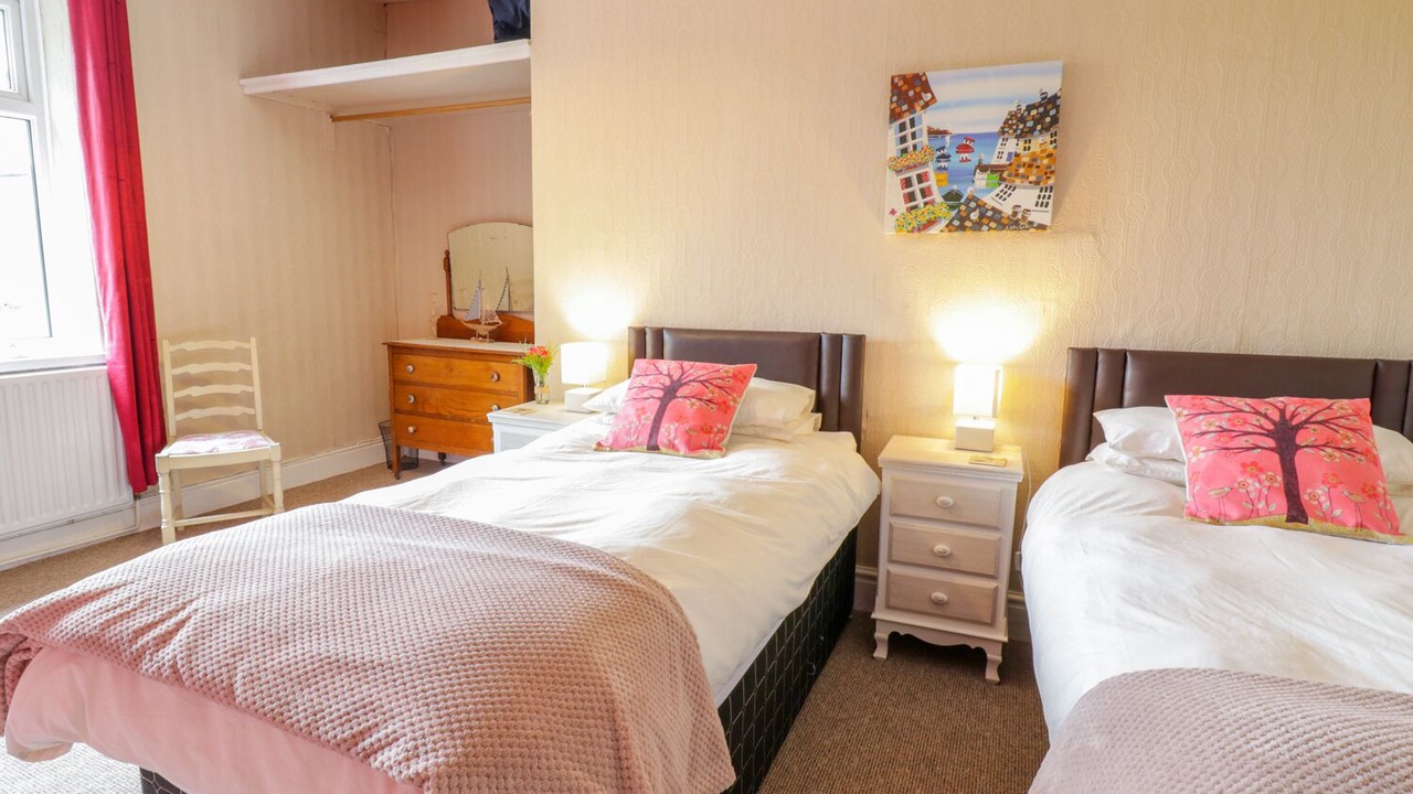 Photo of Bedroom in Llysfaen