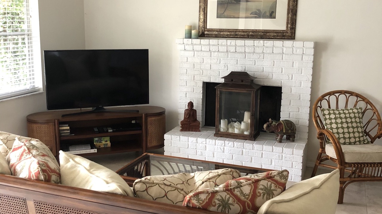 Photo of Livingroom in Riverview Estates