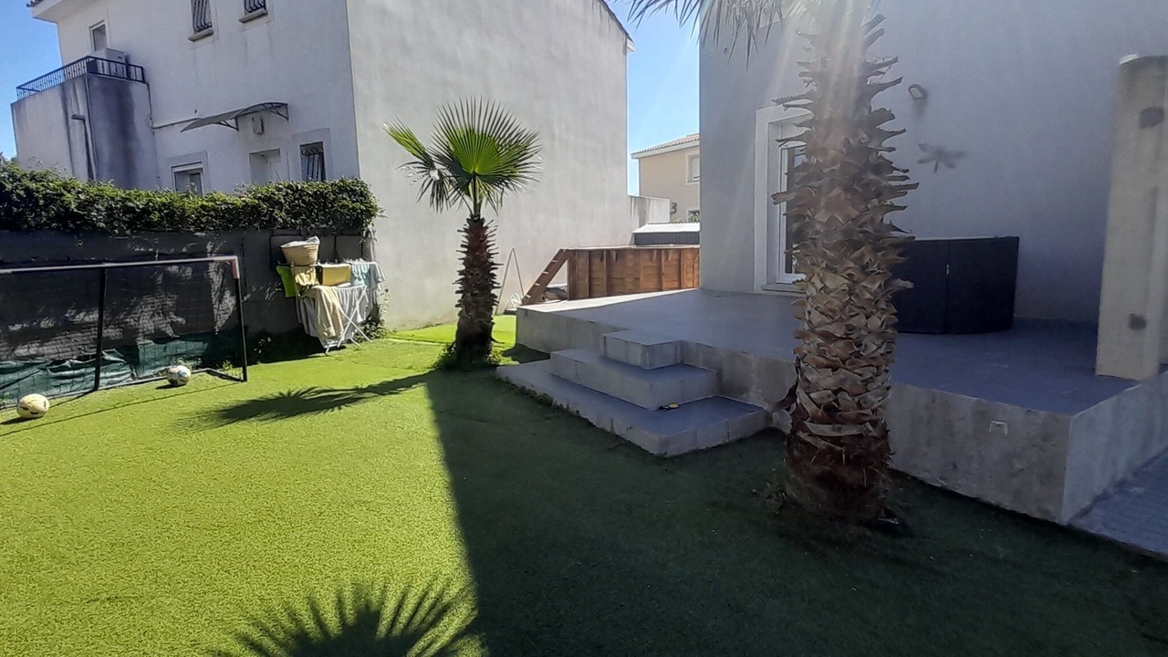 Photo of Patio Balcony in Aimargues