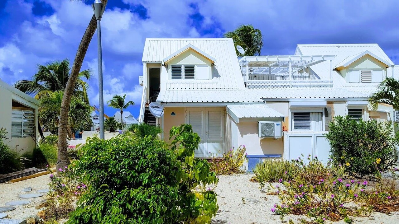 Photo of Outdoor in Nettle Bay