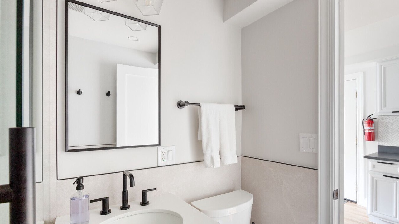 Photo of Bathroom in Uptown
