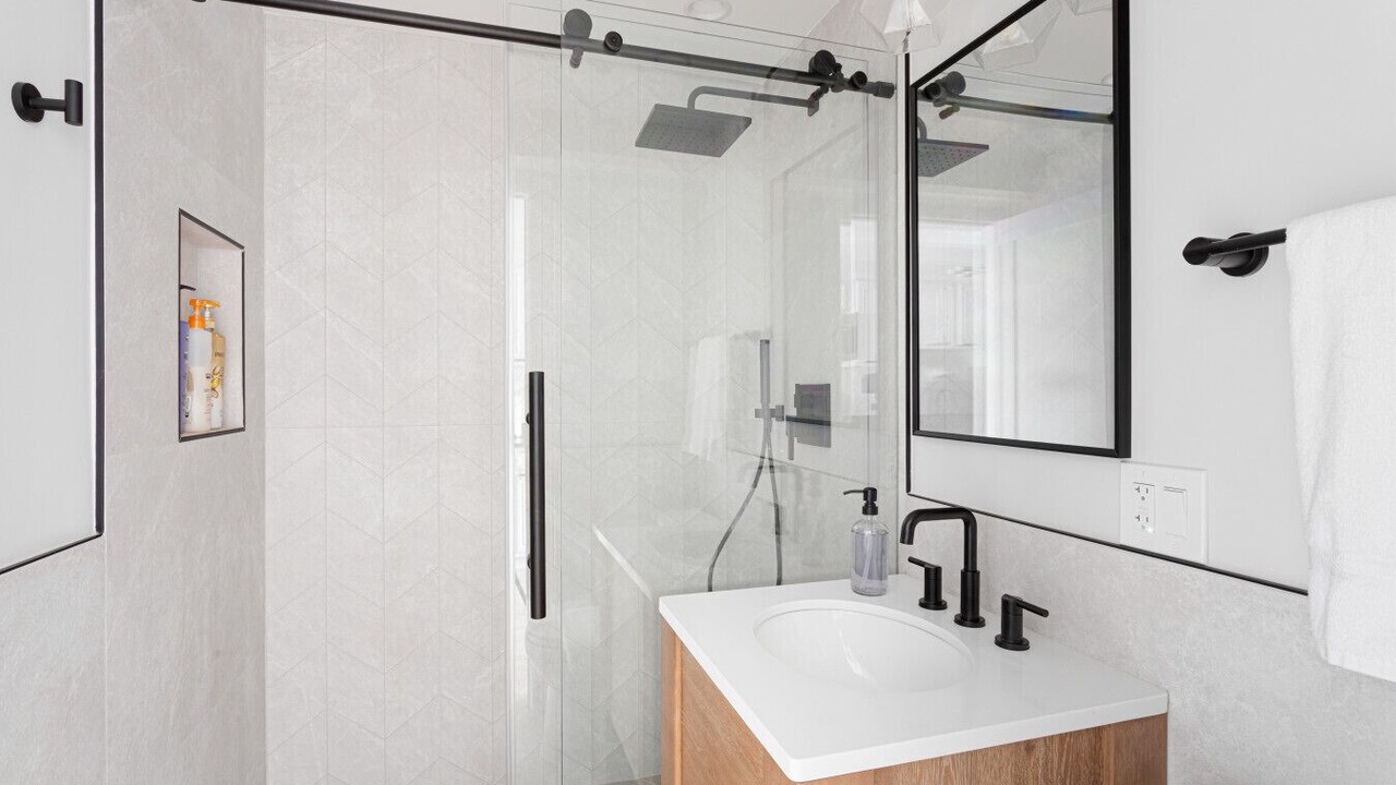 Photo of Bathroom in Uptown