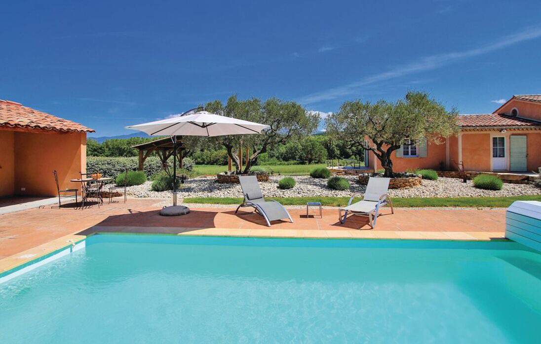 Photo of Outdoor in Mormoiron