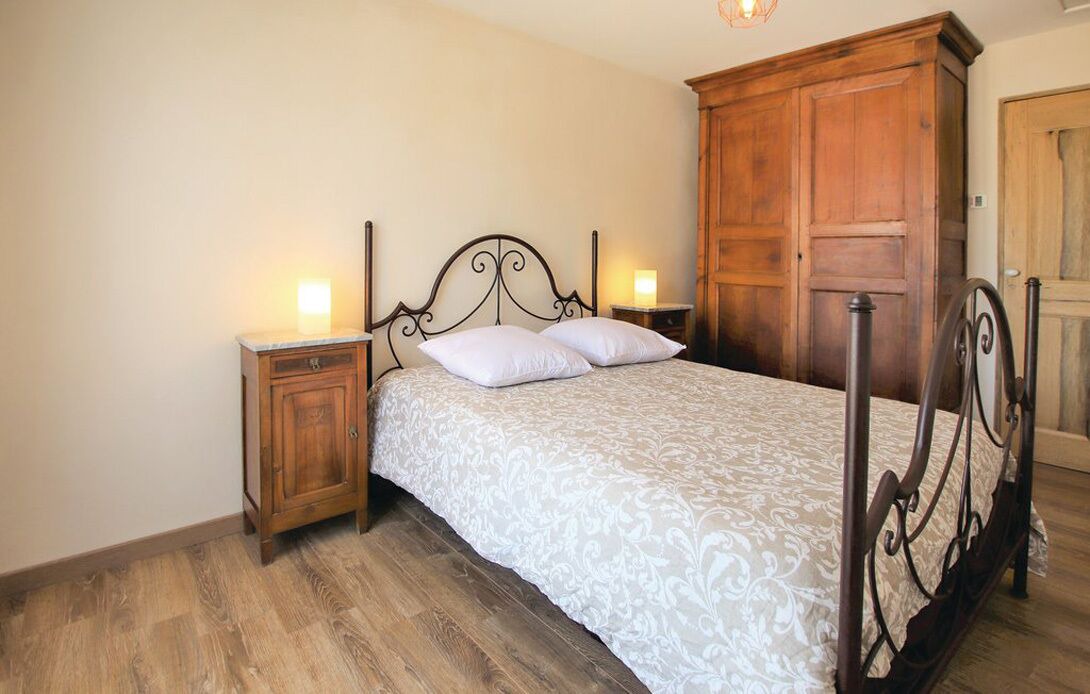 Photo of Bedroom in Mormoiron