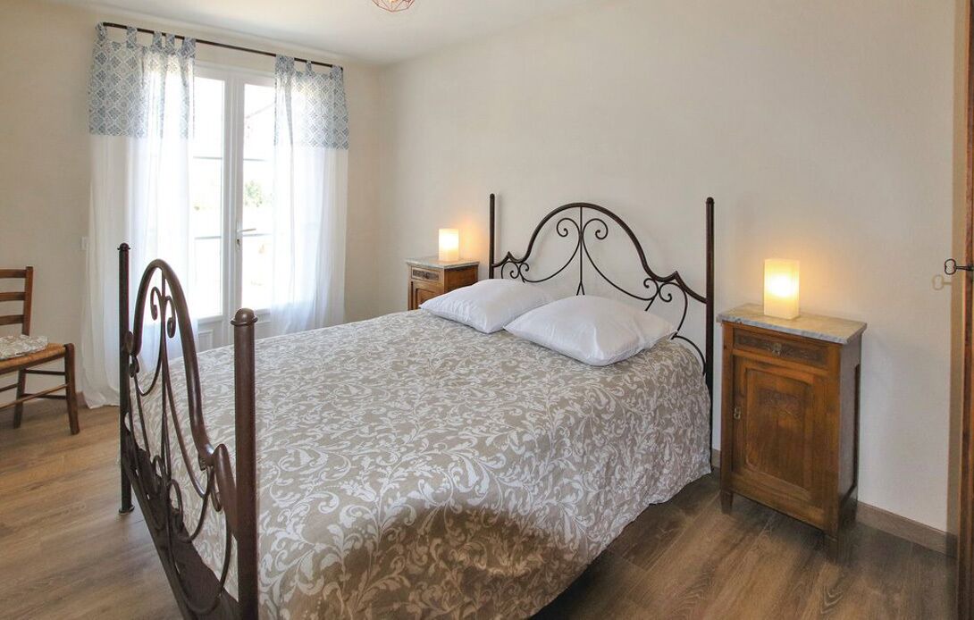 Photo of Bedroom in Mormoiron