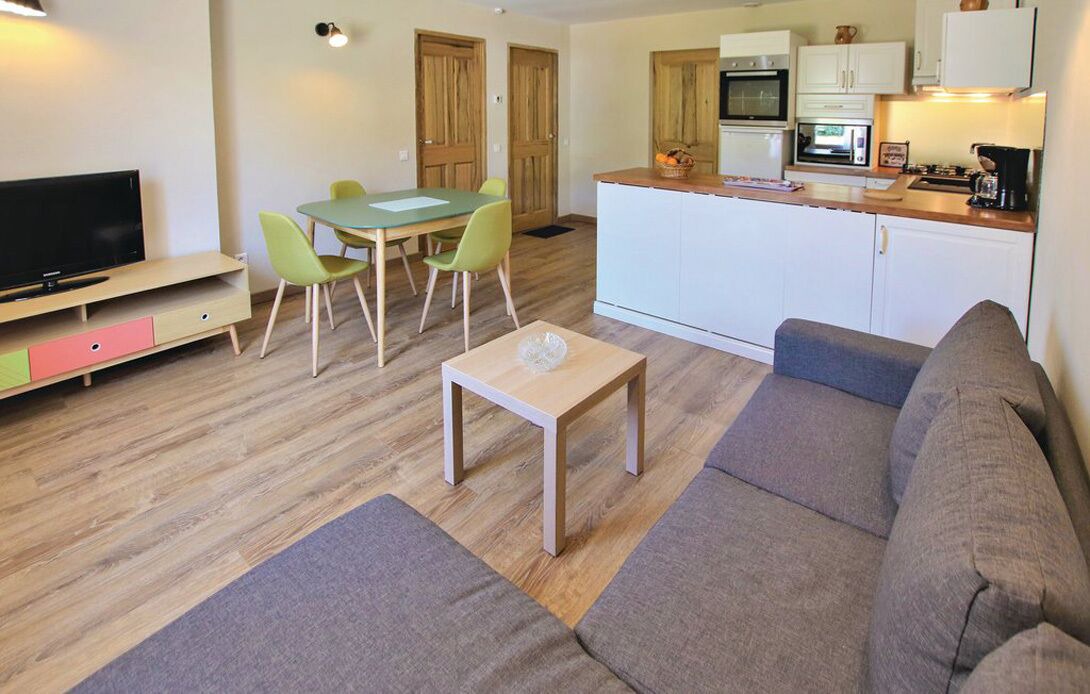 Photo of Livingroom in Mormoiron