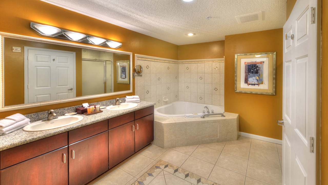 Photo of Bathroom in Brush - Stewarts