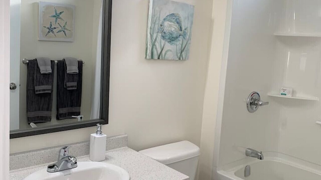 Photo of Bathroom in Colindale