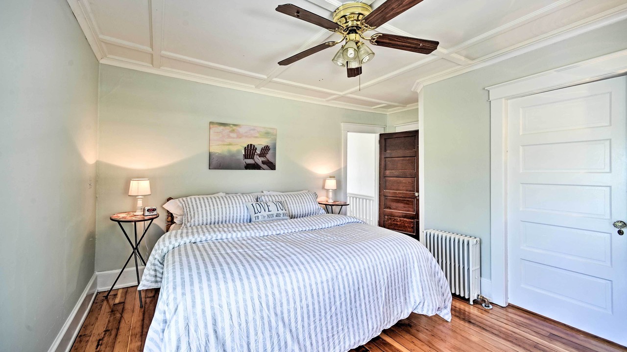 Photo of Bedroom in Clayton