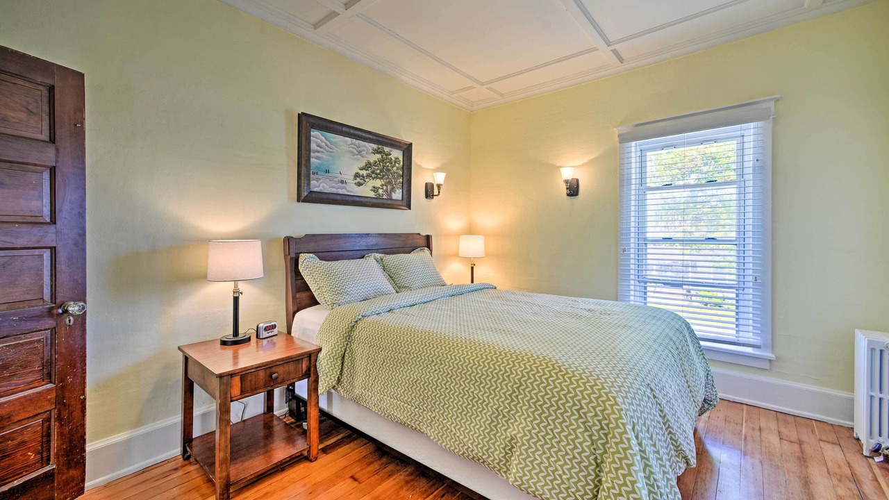 Photo of Bedroom in Clayton