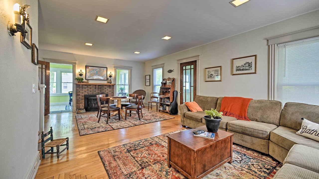Photo of Bedroom in Clayton