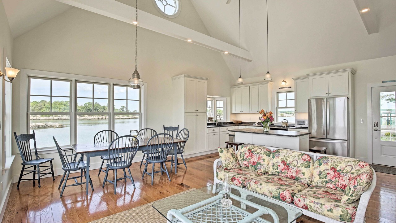 Photo of Bedroom in Branford