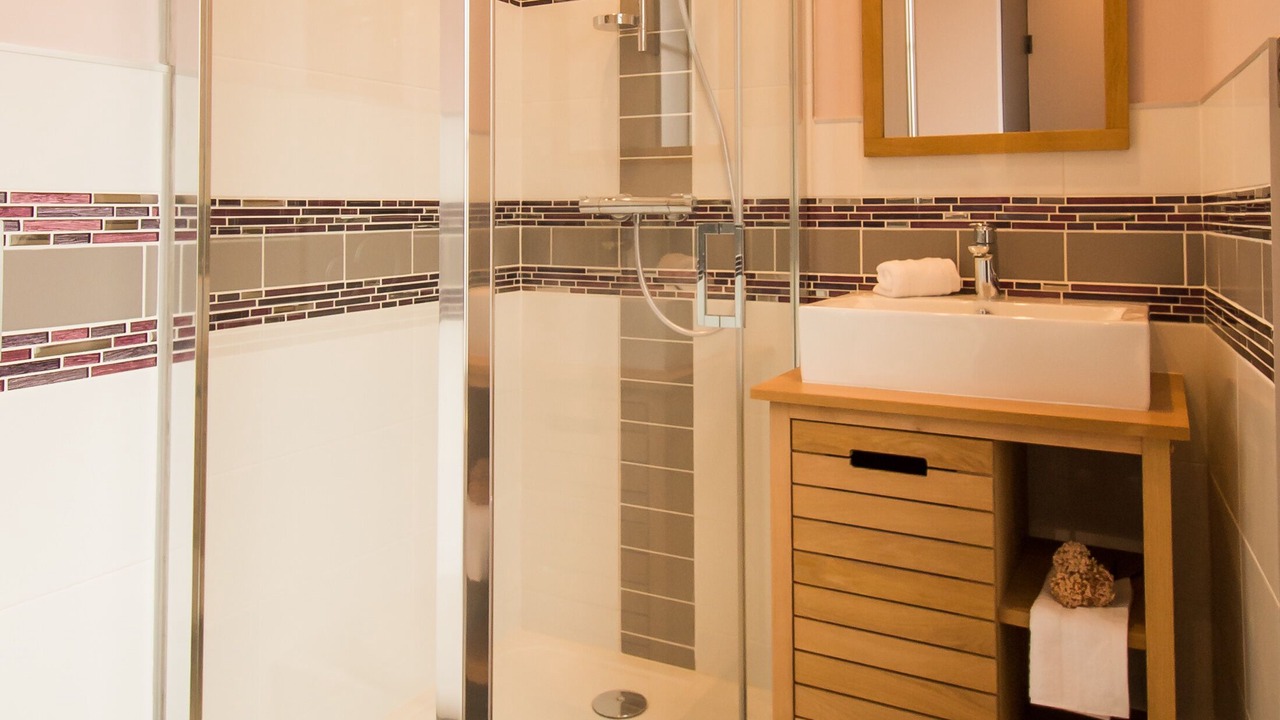 Photo of Bathroom in Verneuil