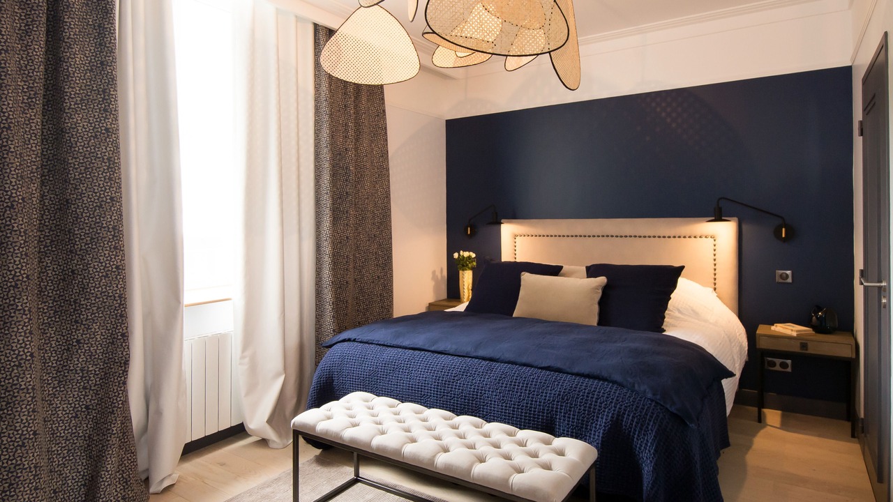 Photo of Bedroom in Verneuil