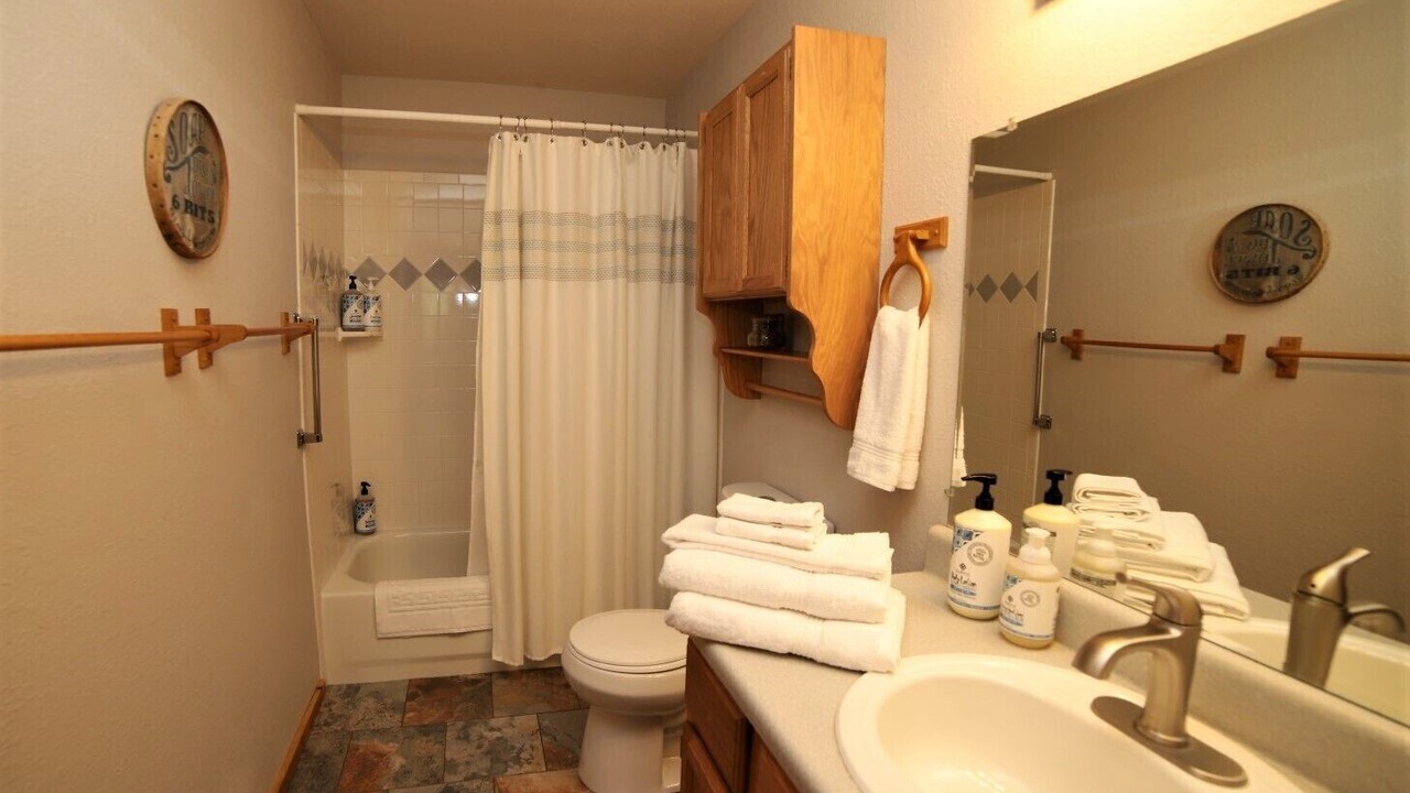 Photo of Bathroom in Rainbow Valley
