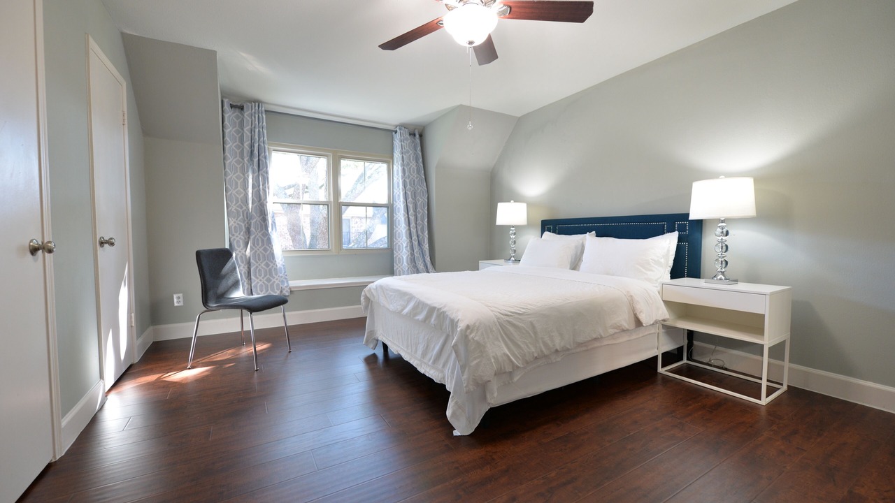 Photo of Bedroom in Energy Corridor