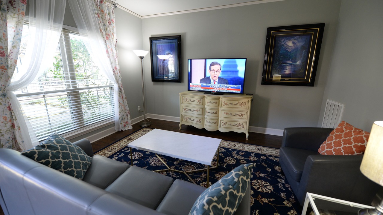 Photo of Livingroom in Energy Corridor