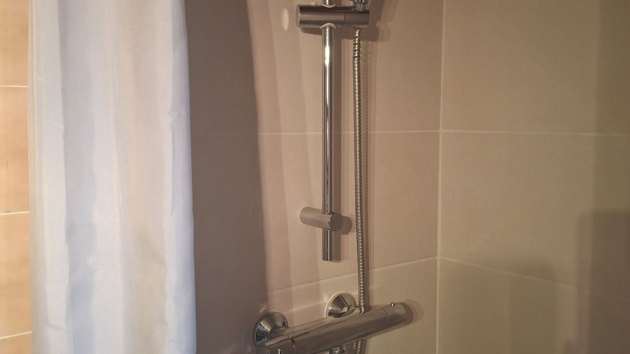Photo of Bathroom in Charpennes - Charmettes