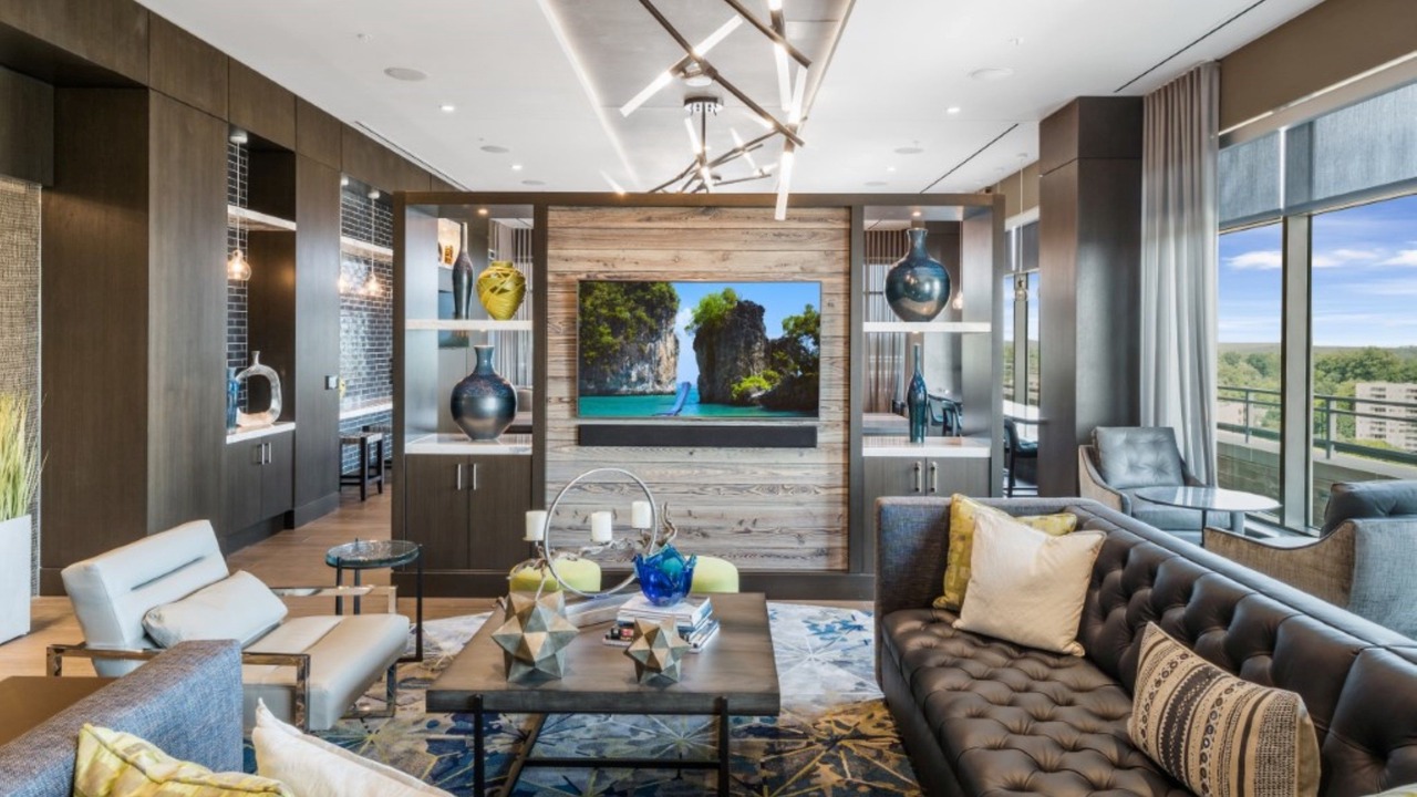 Photo of Others in Woodmont Triangle