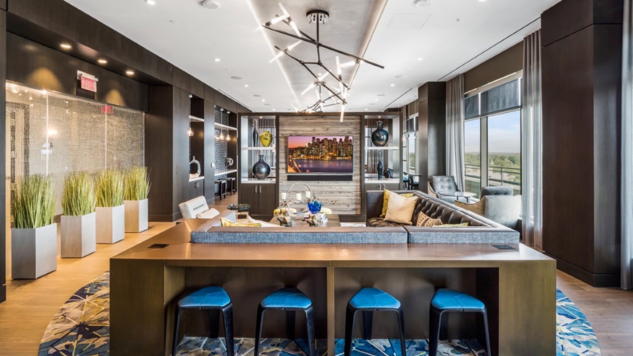 Photo of Others in Woodmont Triangle