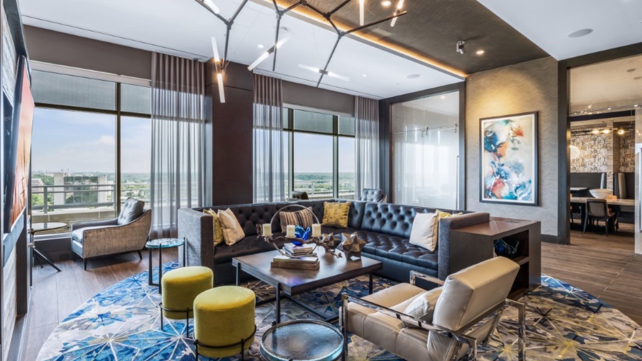 Photo of Others in Woodmont Triangle