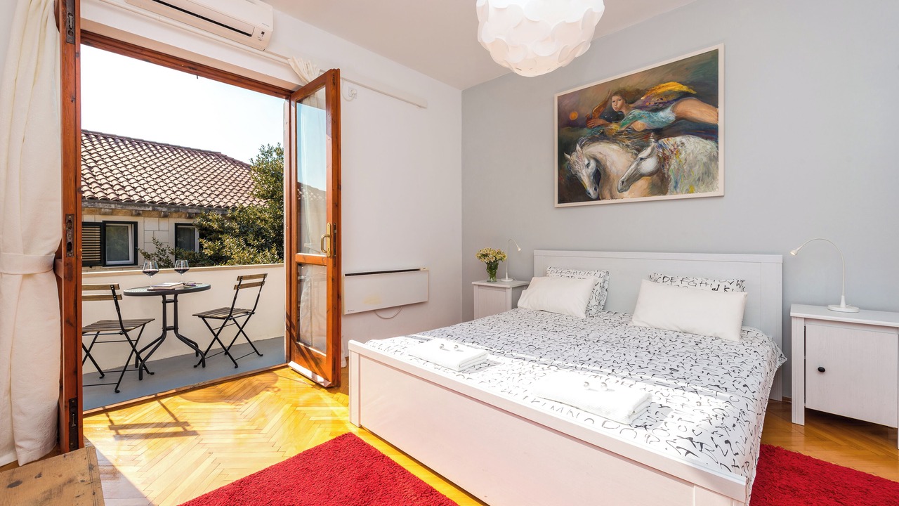 Photo of Bedroom in Gornji Kono
