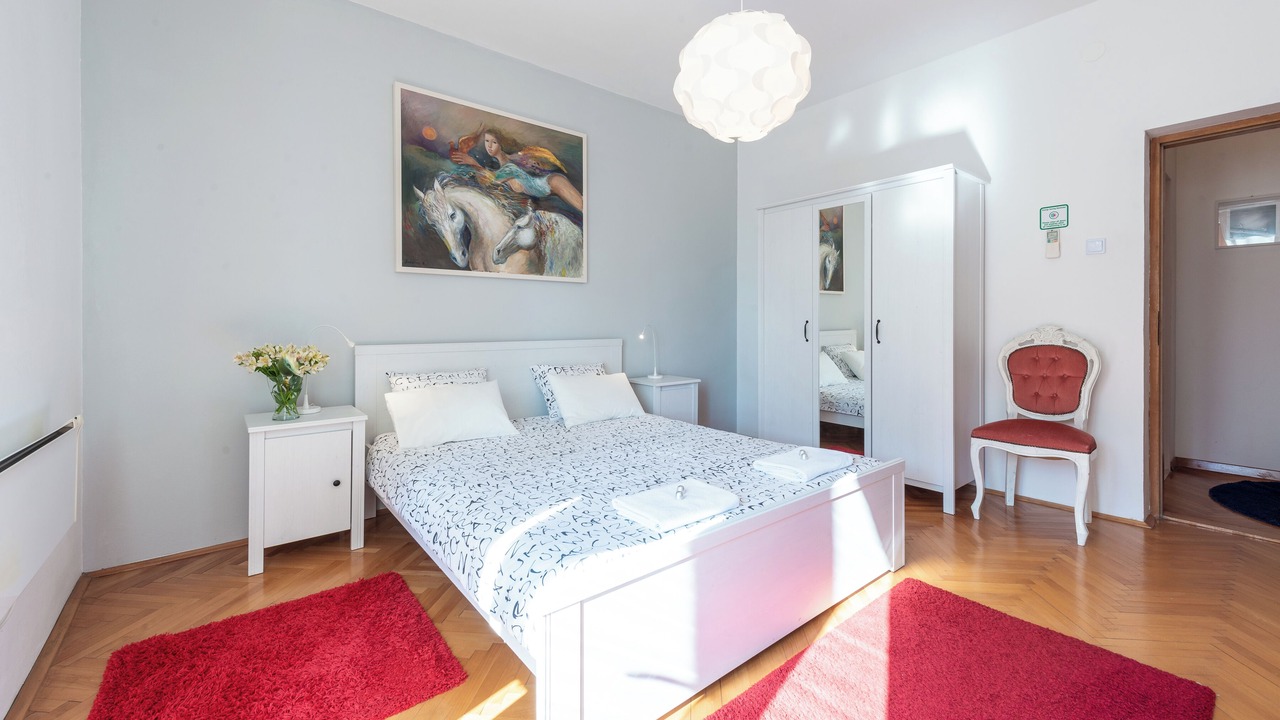 Photo of Bedroom in Gornji Kono