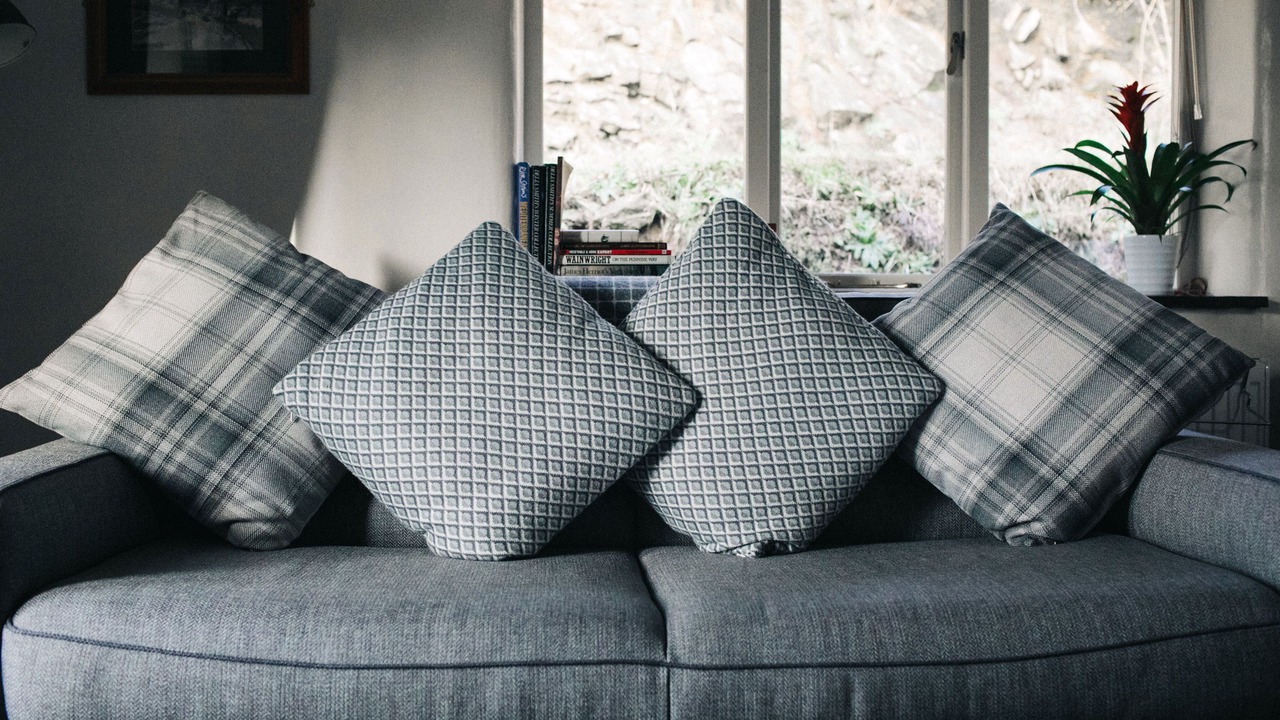 Photo of Others in Saddleworth