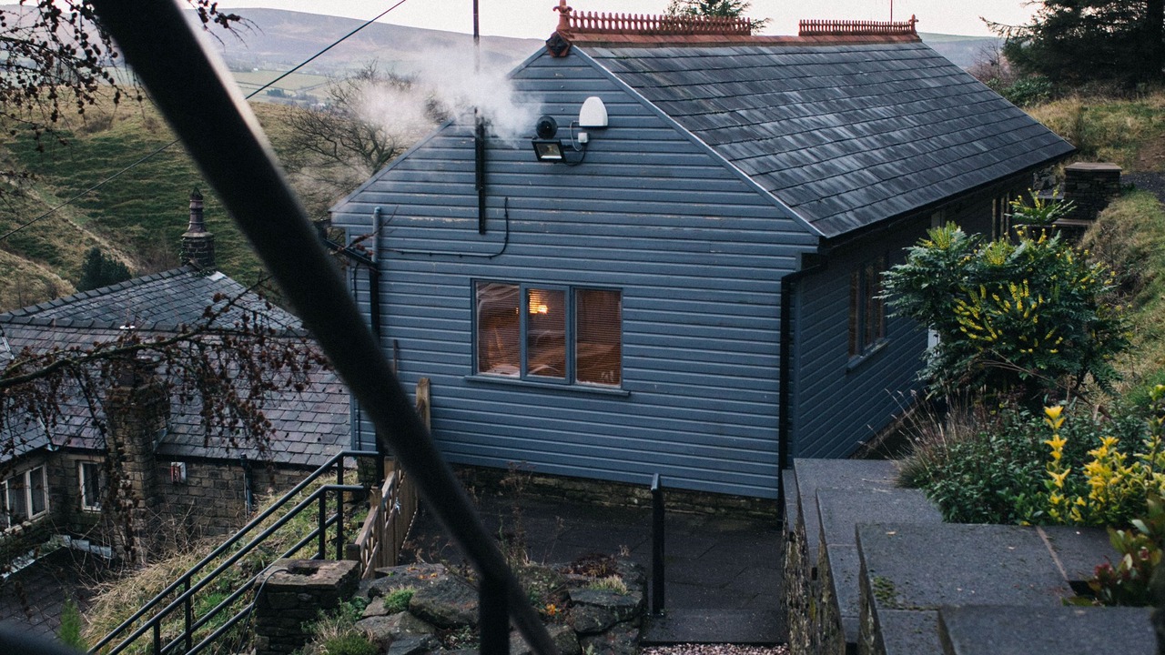 Photo of Others in Saddleworth