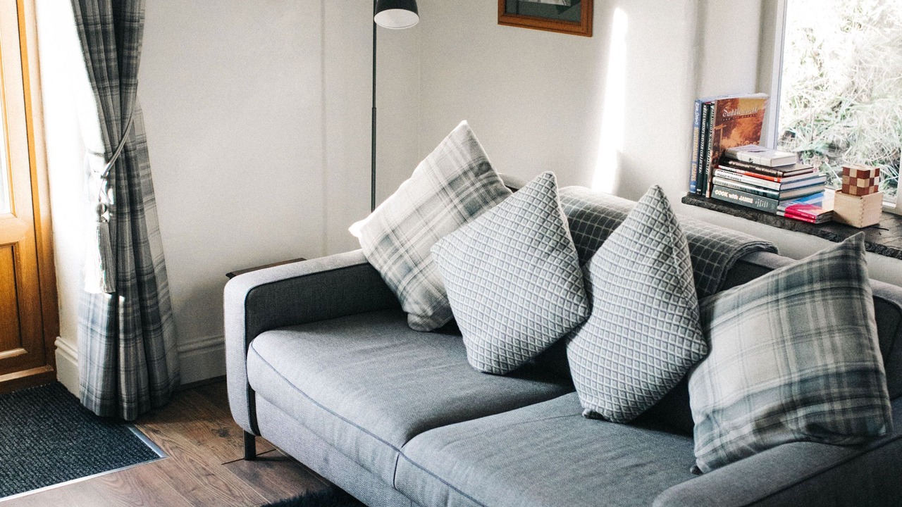 Photo of Others in Saddleworth