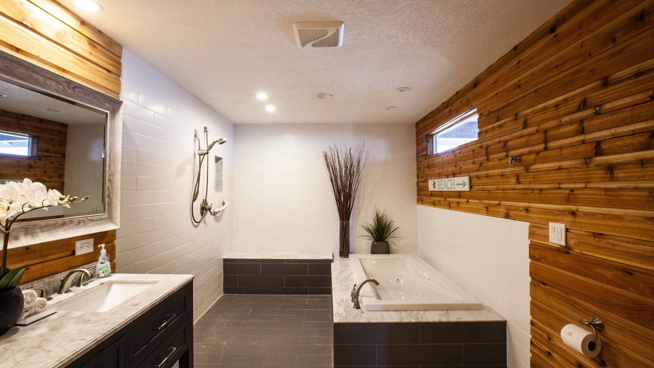 Photo of Bathroom in Bayshore