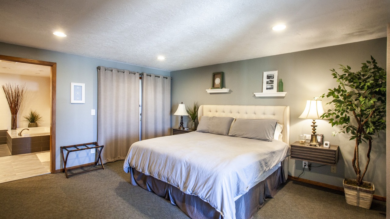 Photo of Bedroom in Bayshore