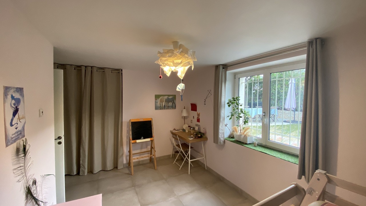 Photo of Bedroom in Beaux Arts-Boutonnet