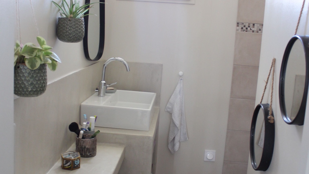 Photo of Bathroom in Beaux Arts-Boutonnet