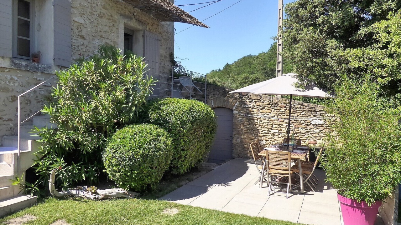 Photo of Outdoor in Grillon