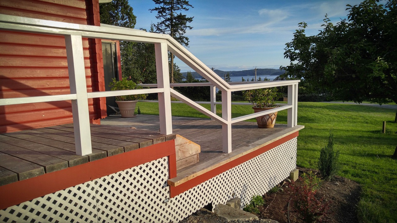 Photo of Patio Balcony in West Sound
