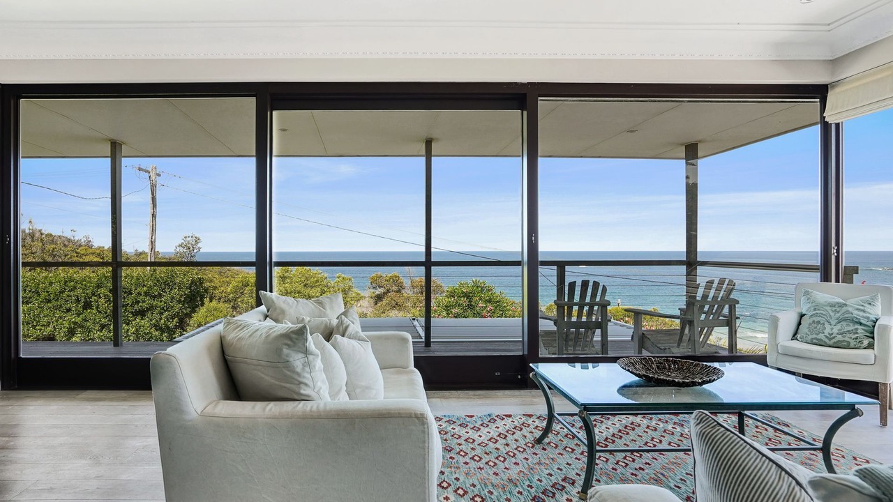 Photo of Livingroom in Newport