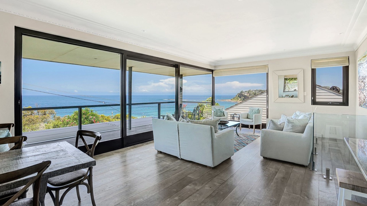 Photo of Livingroom in Newport