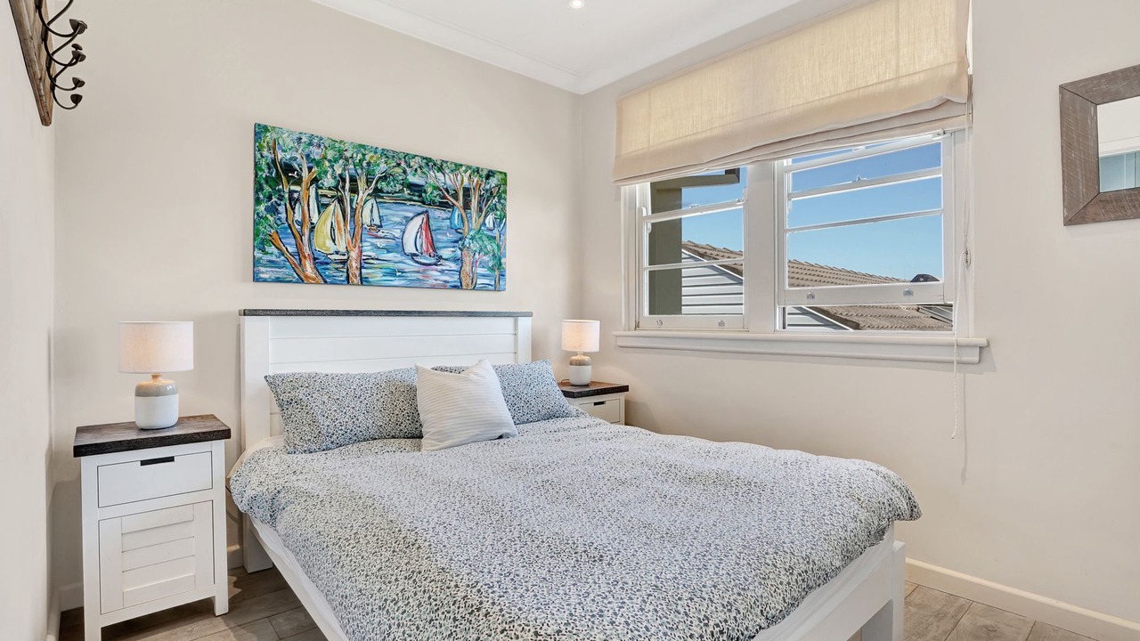 Photo of Bedroom in Newport